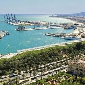 Vialia Estación Playa Málaga